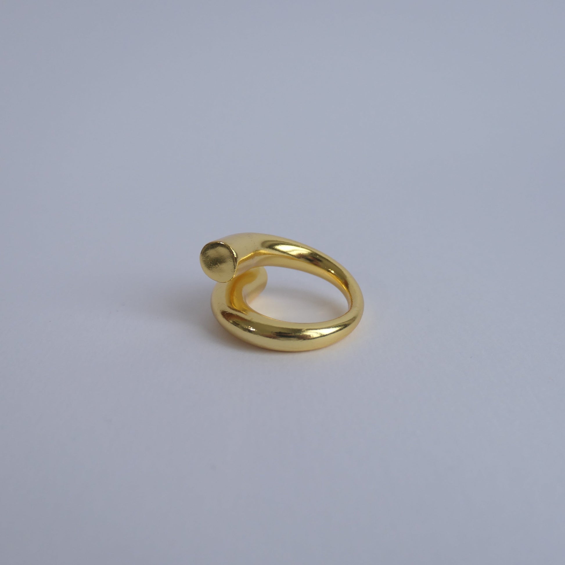 Unique gold spiral ring